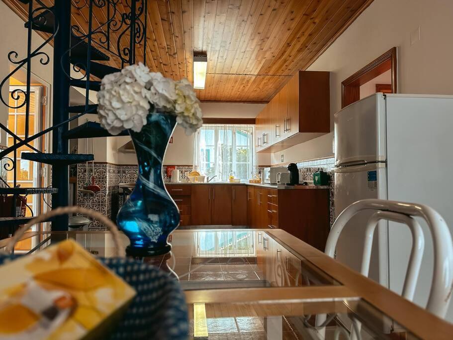 Luana House Daire Biscoitos  Dış mekan fotoğraf